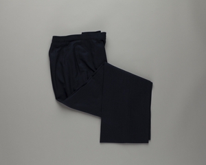 Image: first officer pants (female): United Airlines