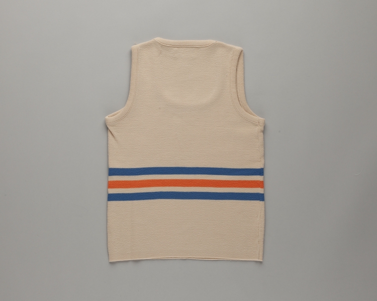 Image: flight attendant sweater vest: Delta Air Lines