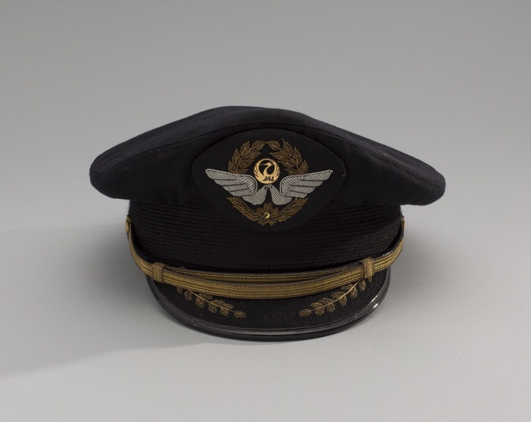Image: flight officer cap: Japan Air Lines