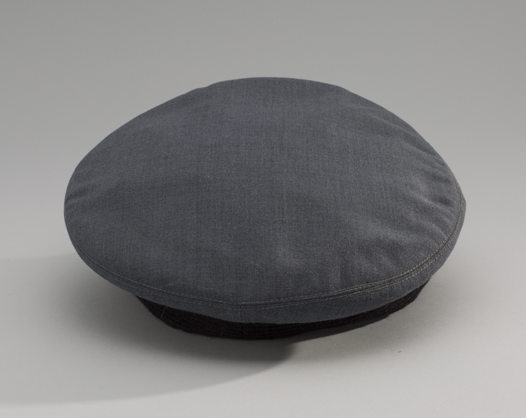 Image: flight officer cap: Japan Air Lines