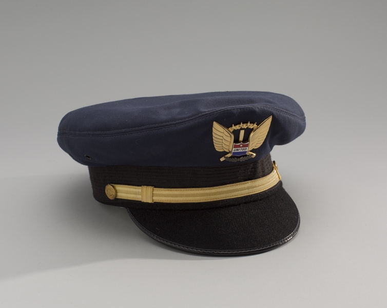 Image: flight officer cap: United Air Lines