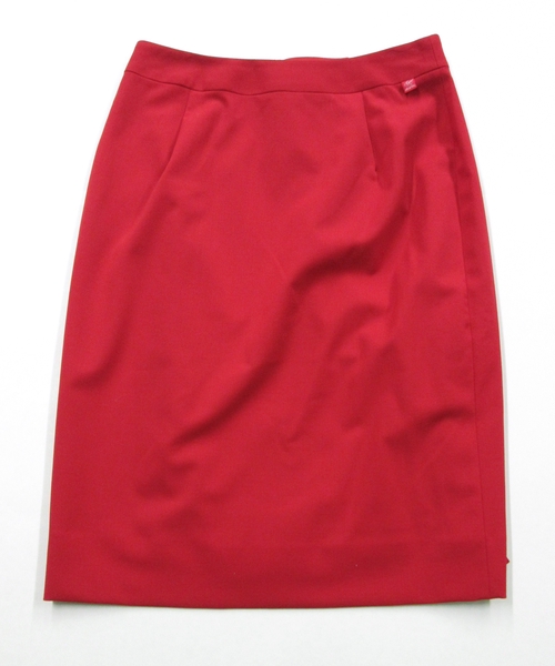 Image: flight attendant skirt: Virgin Atlantic
