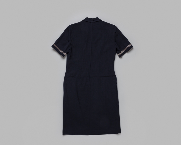 Image: flight attendant dress: American Airlines