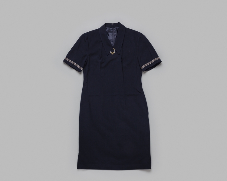 Image: flight attendant dress: American Airlines