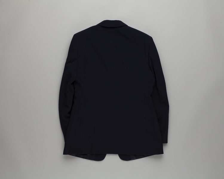 Image: flight attendant jacket: American Airlines