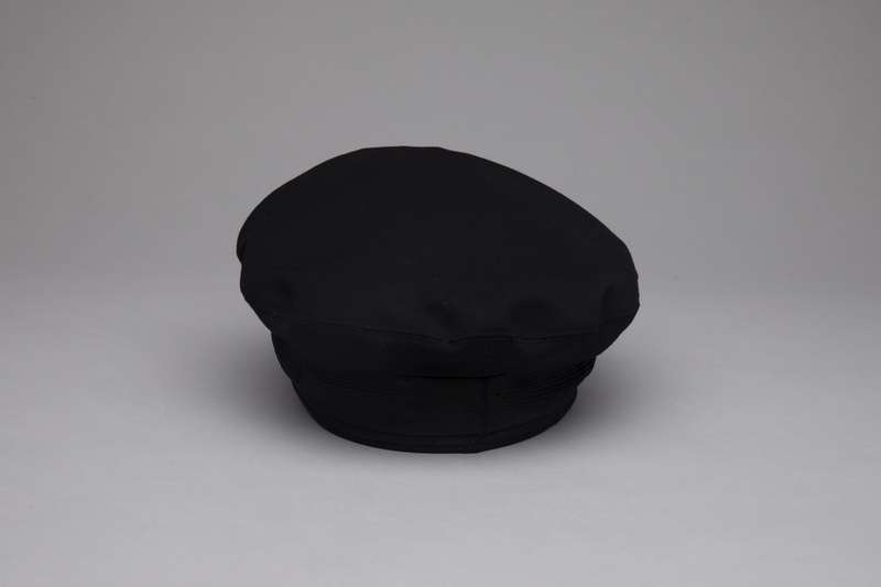 Image: flight officer cap: Japan Air Lines