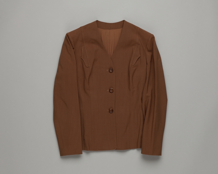 Image: stewardess jacket: American Airlines, summer