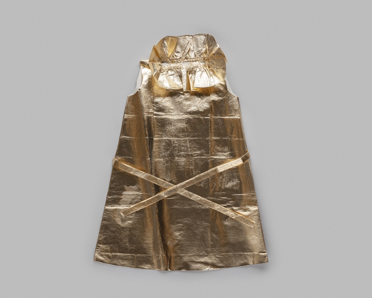 Image: air hostess paper dress: TWA (Trans World Airlines)