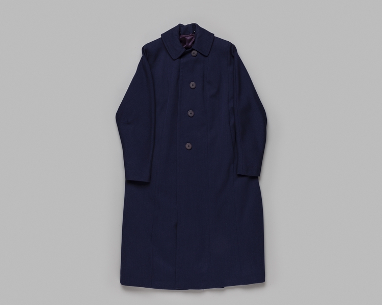 Image: stewardess coat: American Airlines