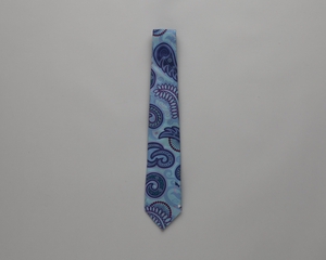 Image: airport manager necktie: Air New Zealand