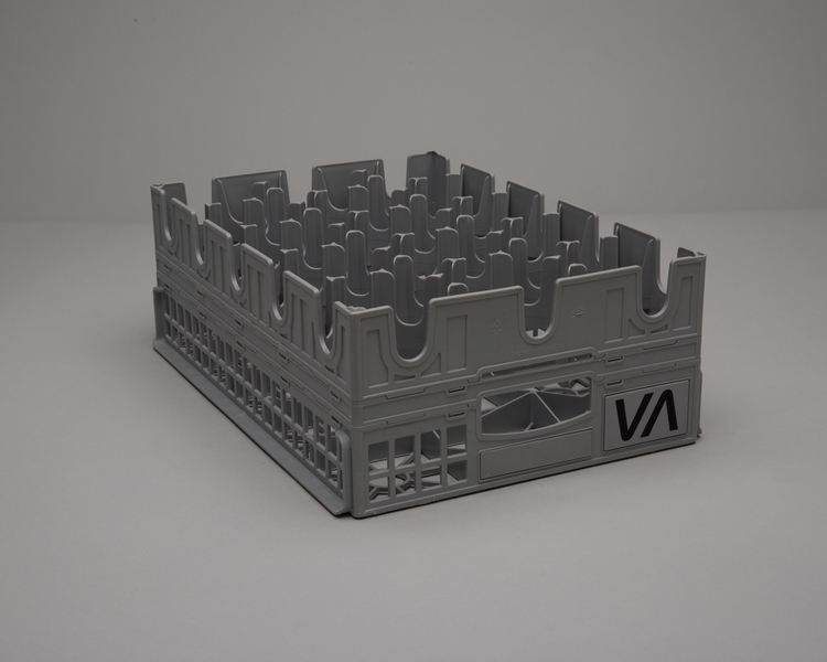 Image: glass rack: Virgin America