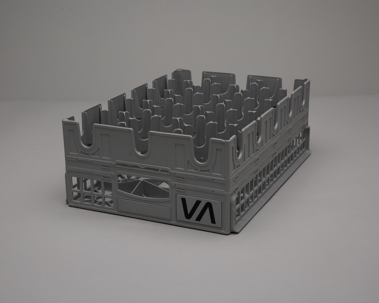 Image: glass rack: Virgin America