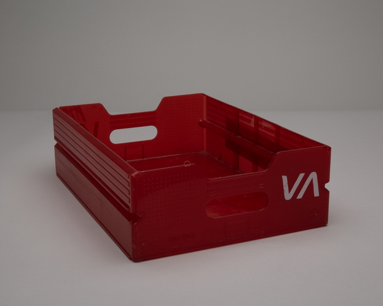Image: beverage / snack service bin: Virgin America