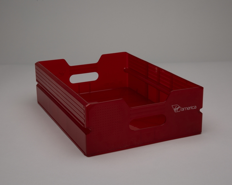 Image: beverage / snack bin: Virgin America