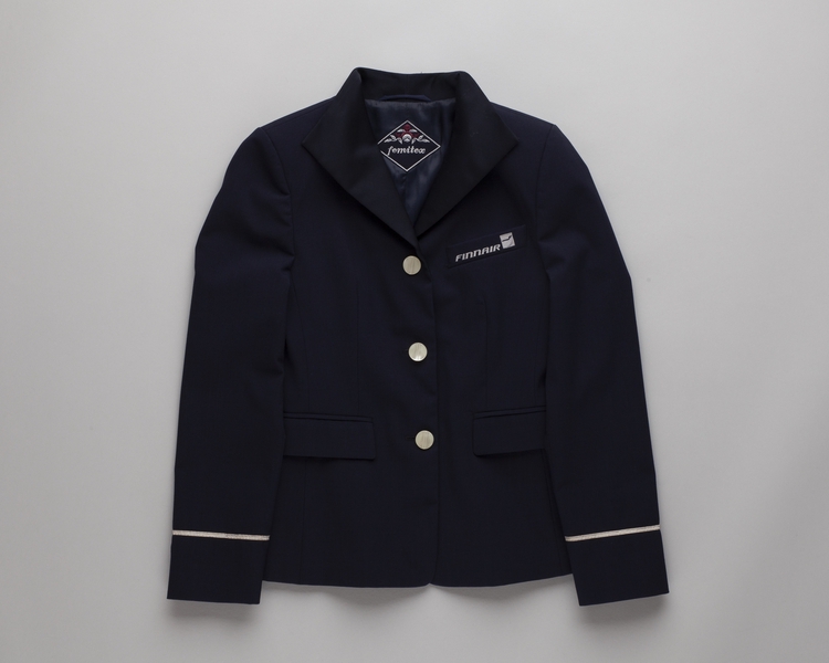 Image: flight attendant jacket: Finnair