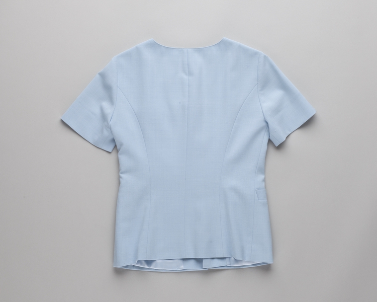 Image: flight attendant blouse: Finnair