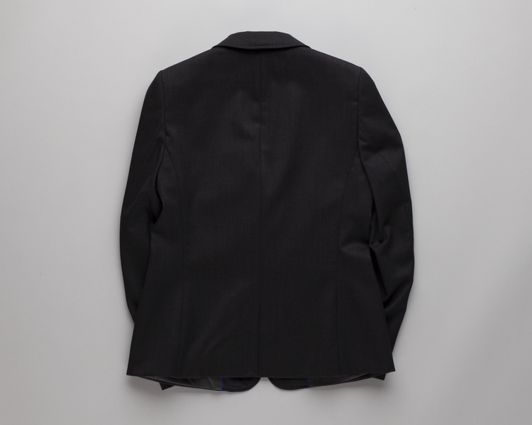 Image: flight attendant jacket: American Airlines