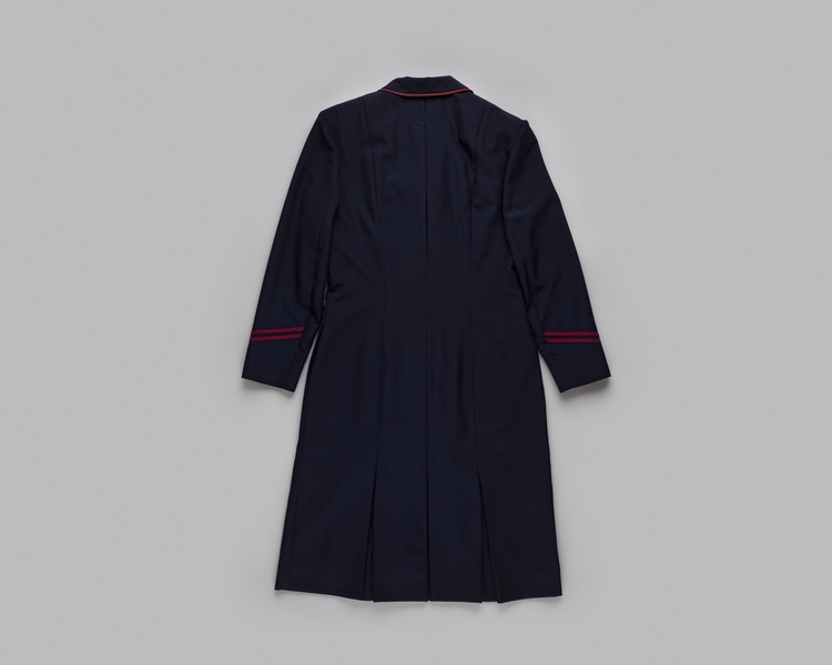 Image: flight attendant dress: United Airlines