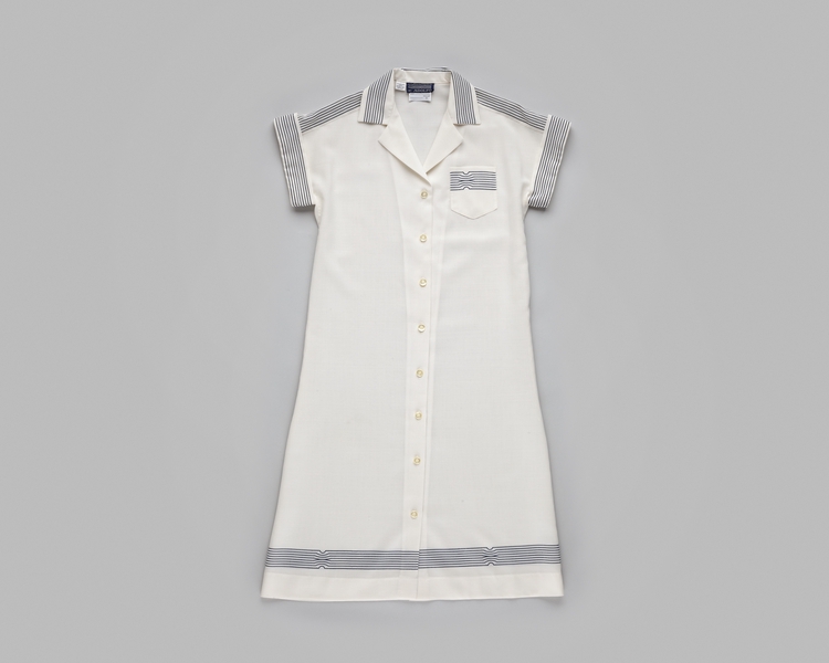 Image: flight attendant dress: Pan American World Airways