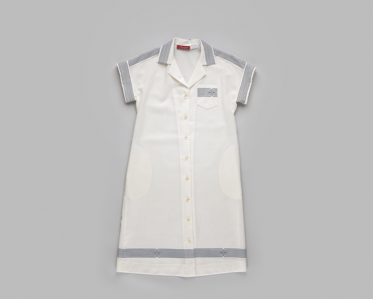 Image: flight attendant dress: Pan American World Airways