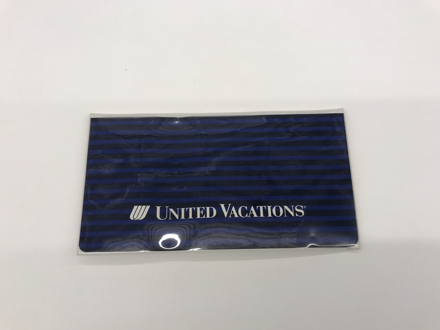 Ticket jacket holder: United Airlines