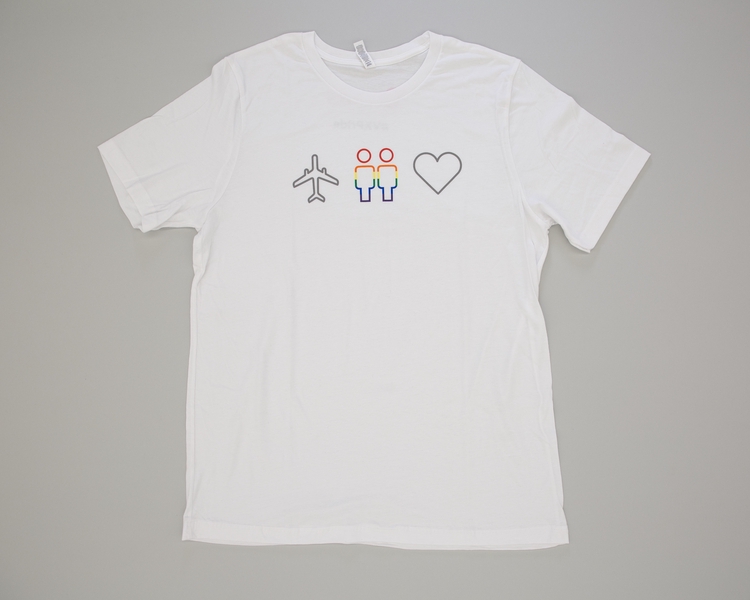 Image: employee t-shirt: Virgin America