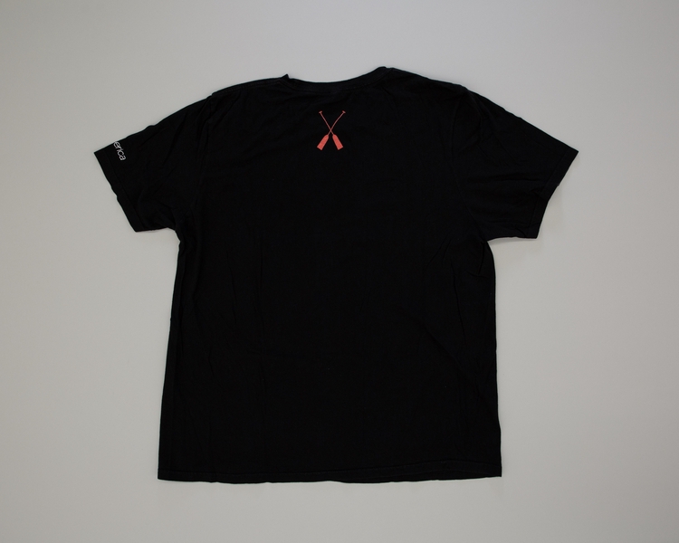 Image: employee t-shirt: Virgin America