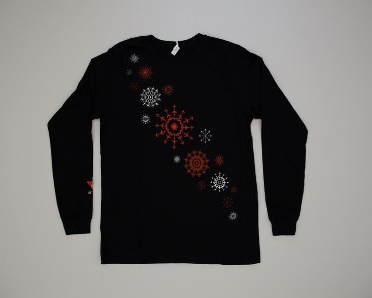 Image: employee t-shirt: Virgin America