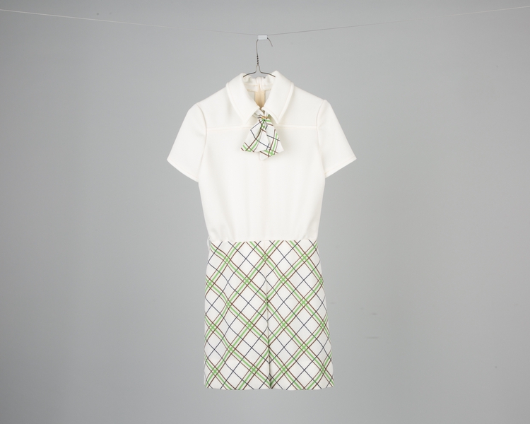 Image: air hostess dress: TWA (Trans World Airlines), summer