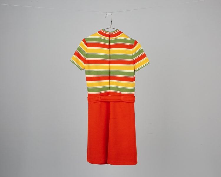 Image: air hostess dress: TWA (Trans World Airlines), winter