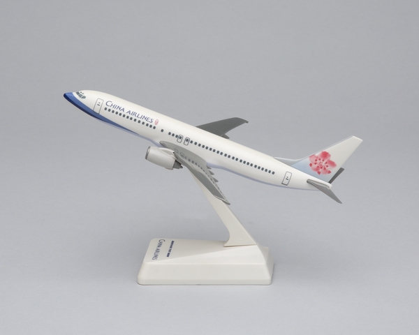 Model airplane: China Airlines, Boeing 737-800