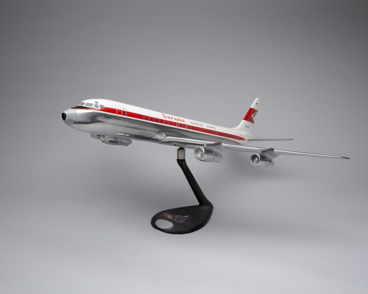 Image: model airplane: Garuda Indonesian Airways, Douglas DC-8-55