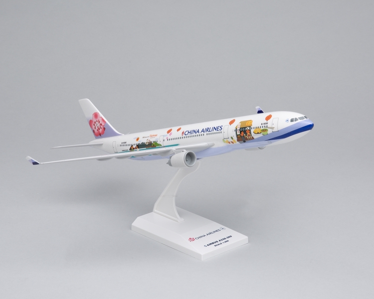 Image: model airplane: China Airlines, Taiwan, Airbus A330-300