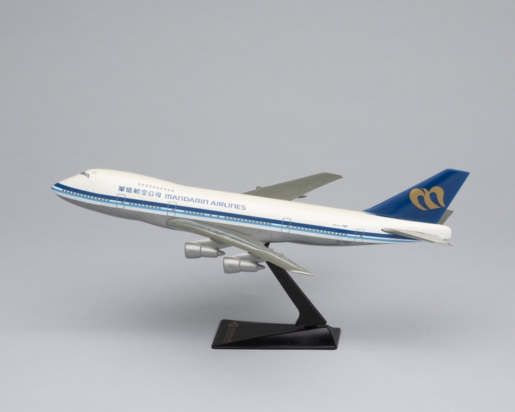 Image: model airplane: Mandarin Airlines, Boeing 747SP