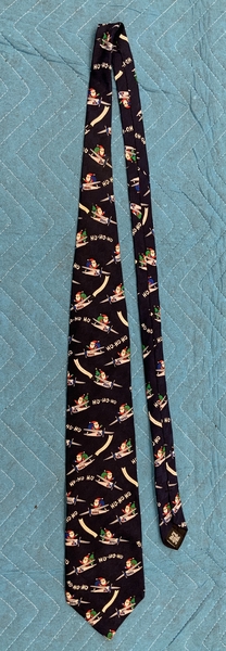Image: flight officer necktie: American Airlines, holiday themed