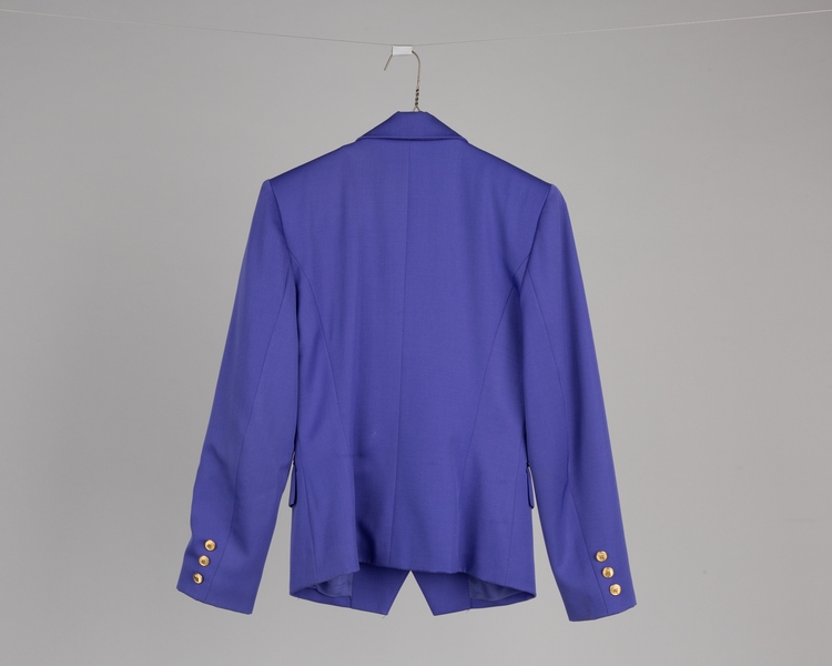 Image: flight attendant jacket: China Airlines