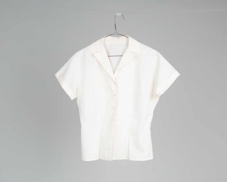 Image: stewardess blouse: American Airlines