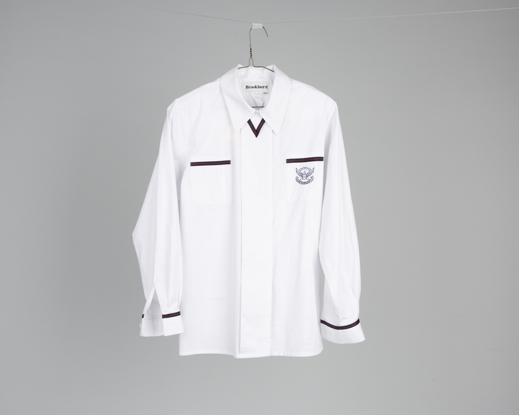 Image: flight attendant blouse: United Airlines