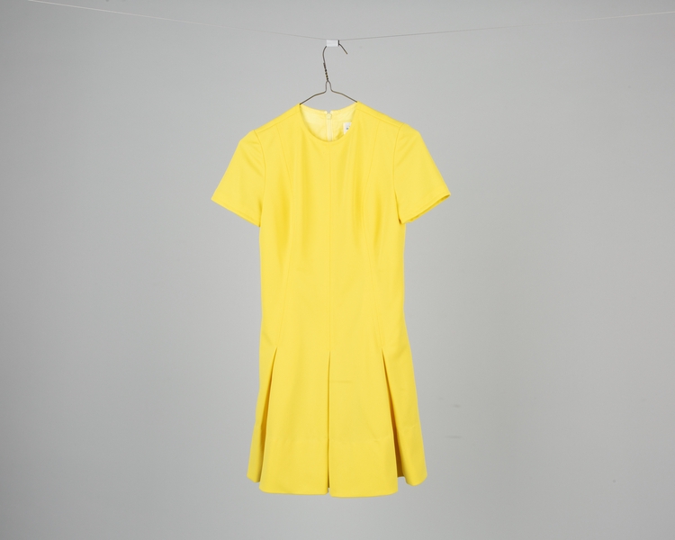 Image: hostess dress: Hughes Airwest