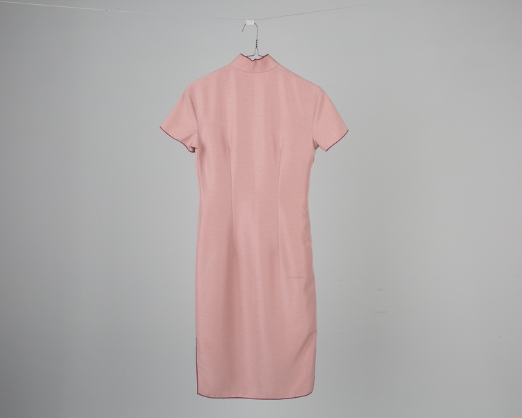 Image: flight attendant dress: China Airlines