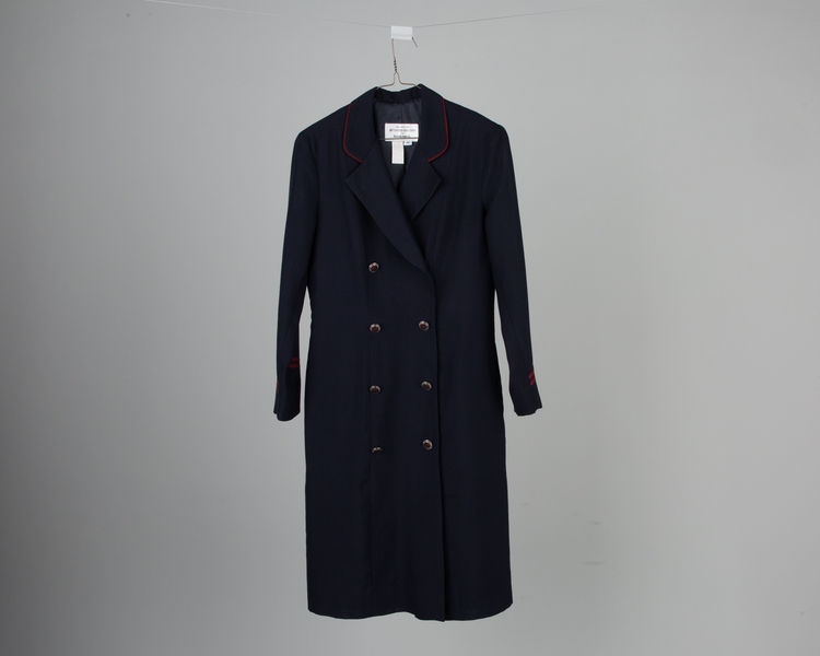 Image: flight attendant dress: United Airlines