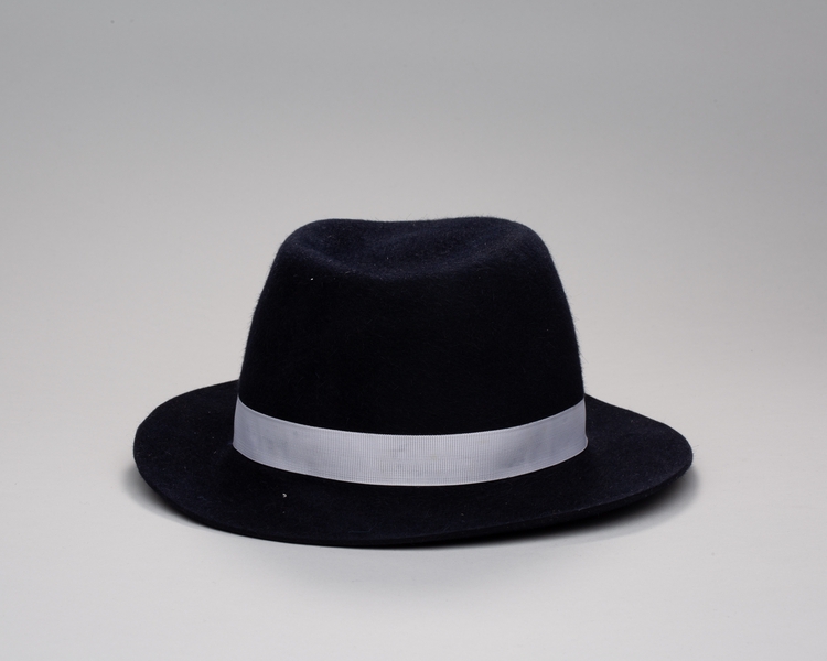 Image: flight attendant hat: South African Airways