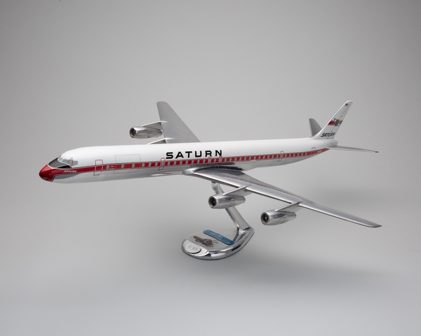 Model airplane: Saturn Airways, Douglas DC-8-61CF