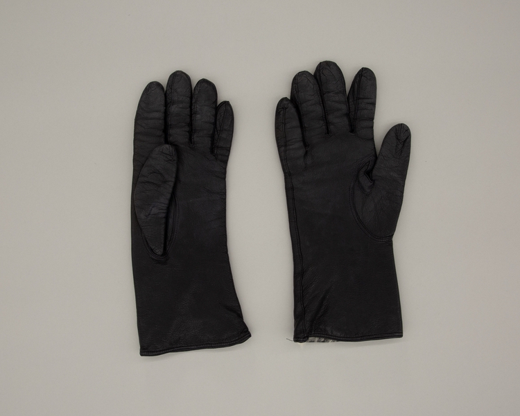 Image: hostess gloves: Hughes Airwest