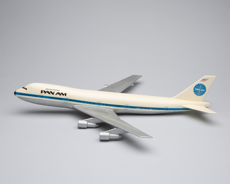 Image: model airplane: Pan American World Airways, Boeing 747-200