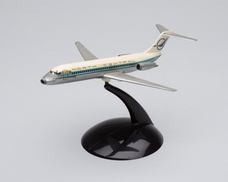 Image: model airplane: North Central Airlines, Douglas DC-9-30