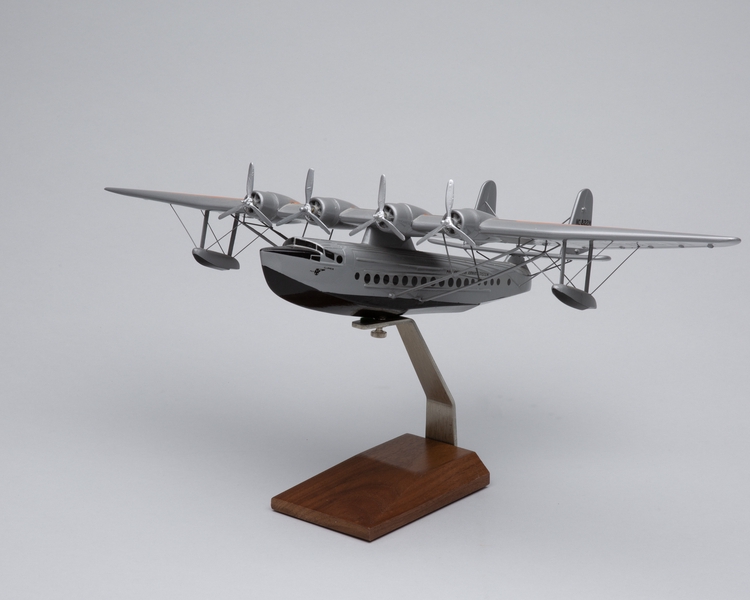 Image: model airplane: Pan American Airways System, Sikorsky S-42