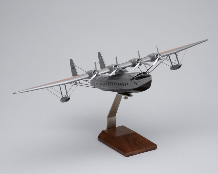 Image: model airplane: Pan American Airways System, Sikorsky S-42