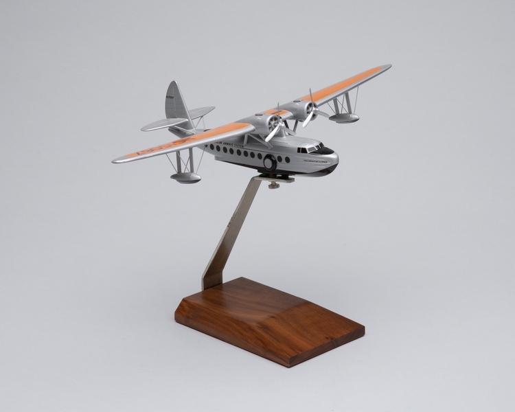 Image: model airplane: Pan American Airways System, Sikorsky S-43