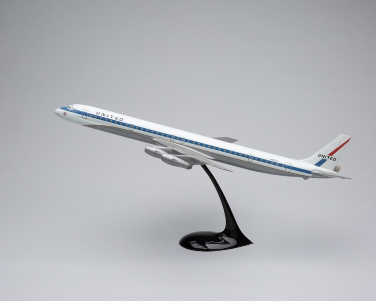 Image: model airplane: United Air Lines, Douglas DC-8